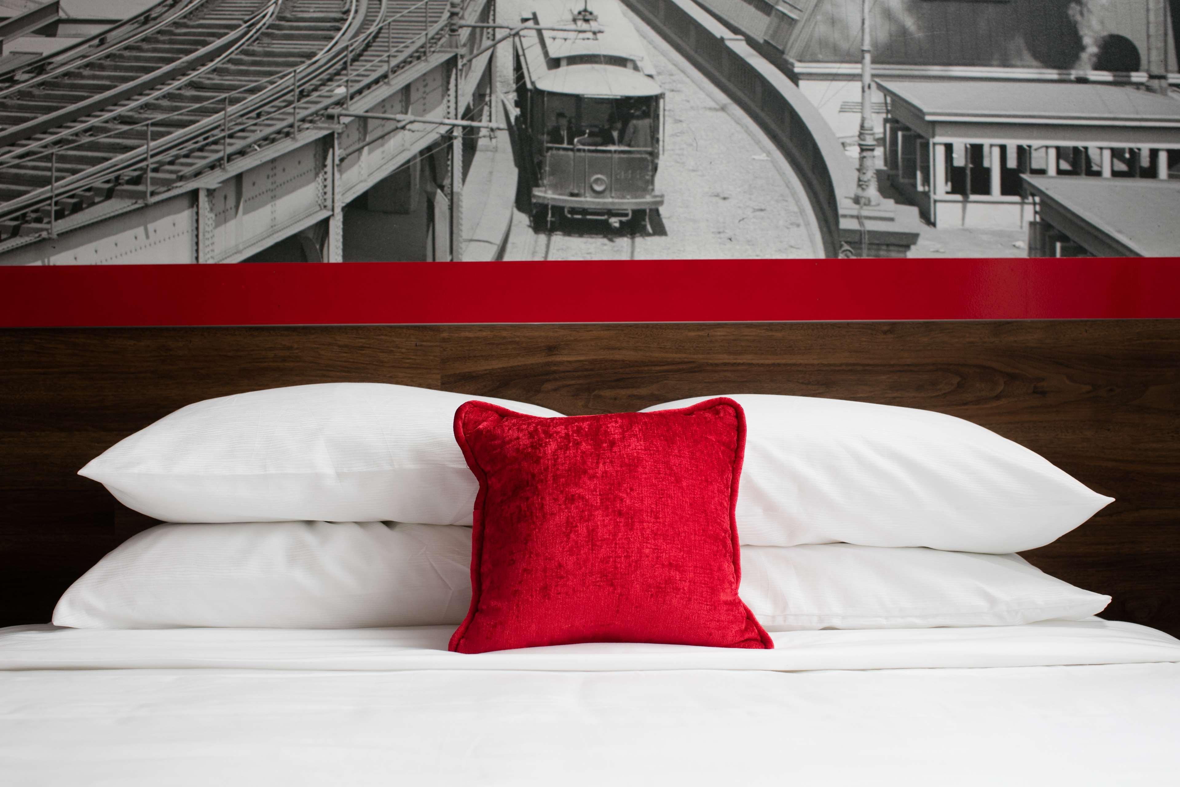 Hotel 1080 Ню Йорк Екстериор снимка